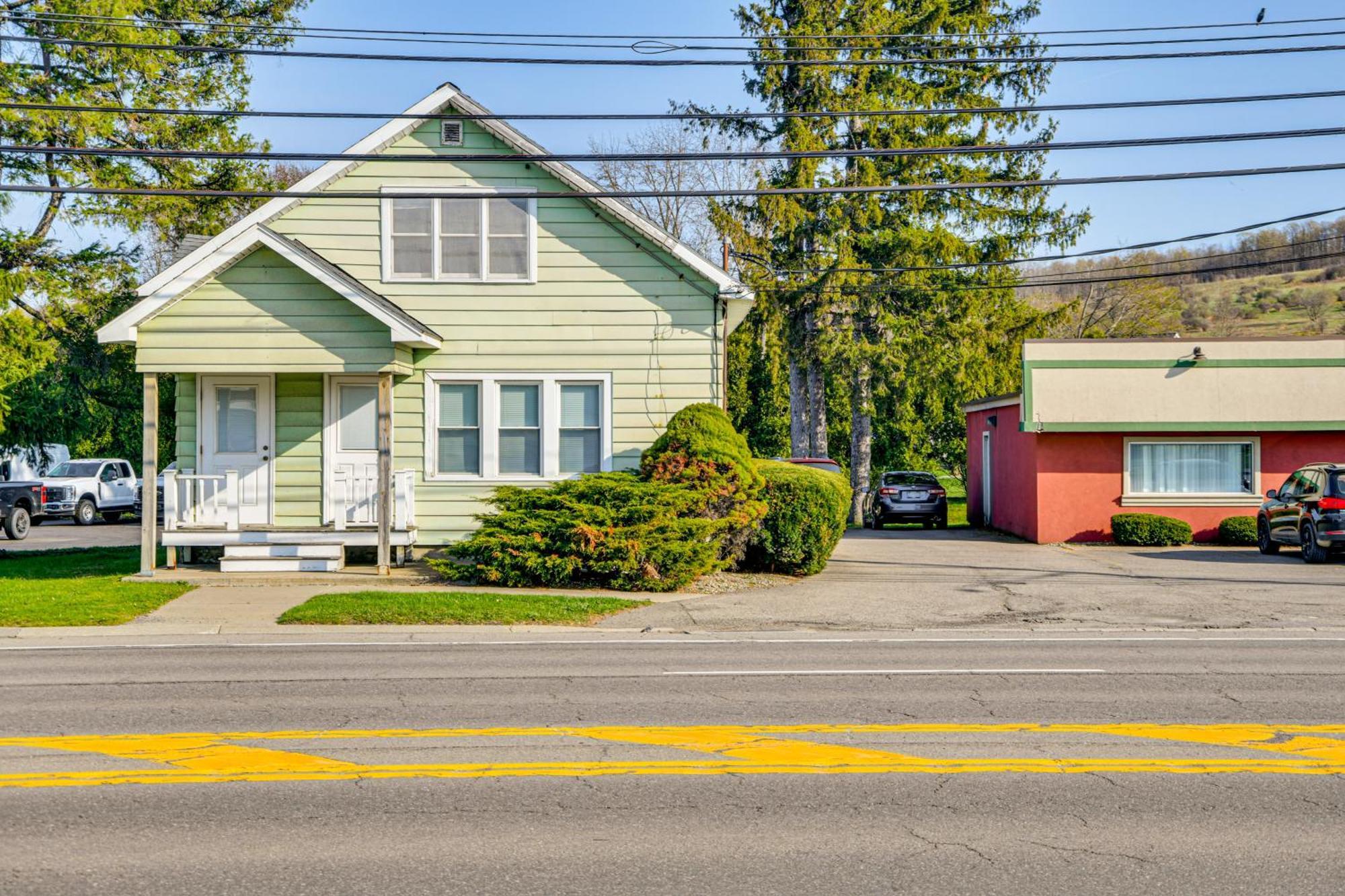 Less Than 2 Mi To Suny Cortland Unit With Private Parking Exteriör bild